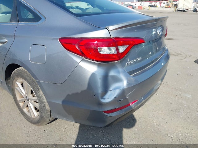 Hyundai SONATA SE 2015 5NPE24AF2FH025553 Image 6
