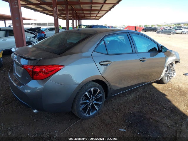 Toyota COROLLA SE 2017 2T1BURHE5HC840049 Image 4