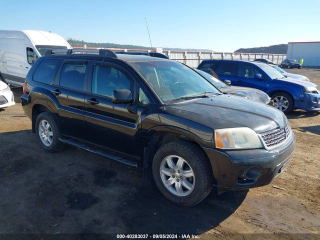 2011 MITSUBISHI ENDEAVOR 4A4JN2AS2BE027720 Photo 0