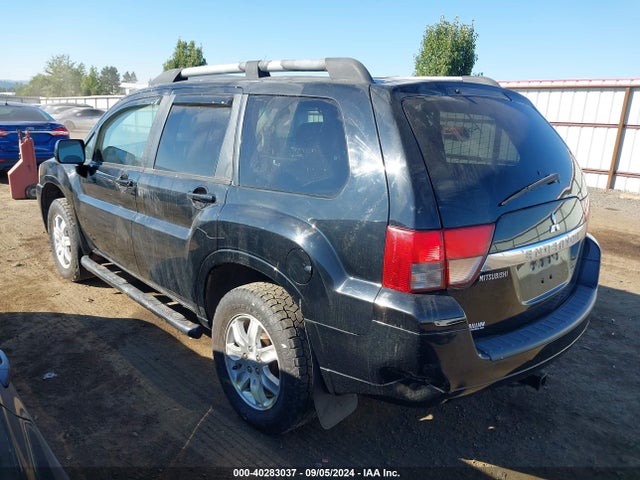 2011 MITSUBISHI ENDEAVOR 4A4JN2AS2BE027720 Photo 2