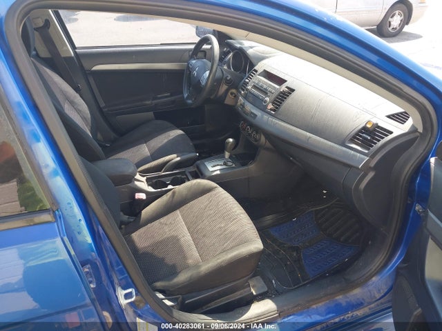 2011 MITSUBISHI LANCER JA32U2FU8BU020994 Photo 4
