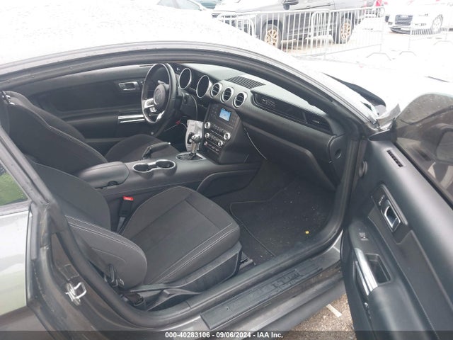 Ford Mustang Ecoboost Fastback 2020 1FA6P8TH0L5154405 Image 5