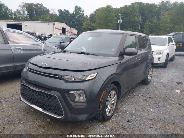 KIA SOUL LX 2021 KNDJ23AU0M7779771 Image 2