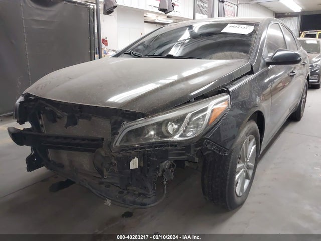 Hyundai Sonata 2017 5NPE24AF6HH517778 Image 2
