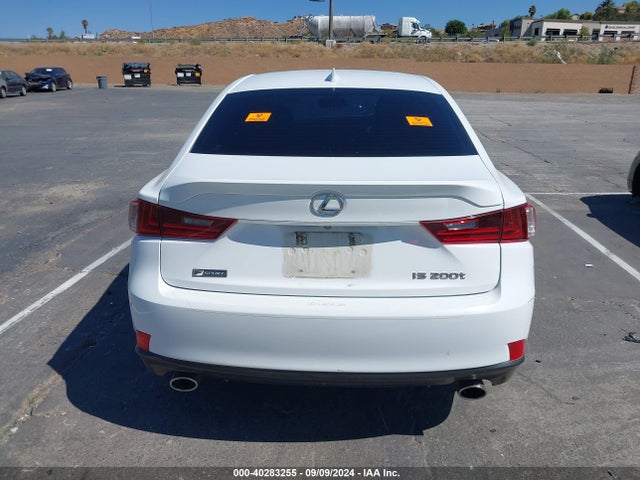 Lexus IS 200T 2016 JTHBA1D20G5026519 Image 15