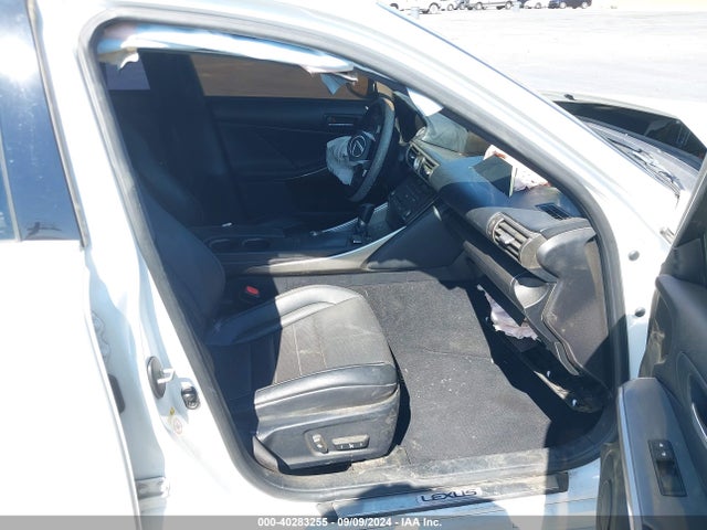 JTHBA1D20G5026519 Lexus IS 200T