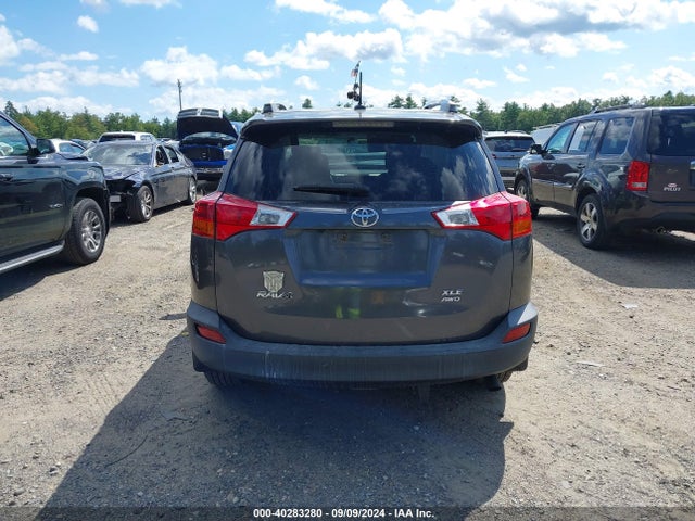 Toyota Rav4 Xle 2015 2T3RFREV6FW392288 Image 16