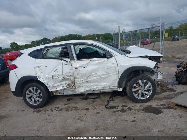 Hyundai TUCSON SE 2019 KM8J2CA41KU912354 Image 6
