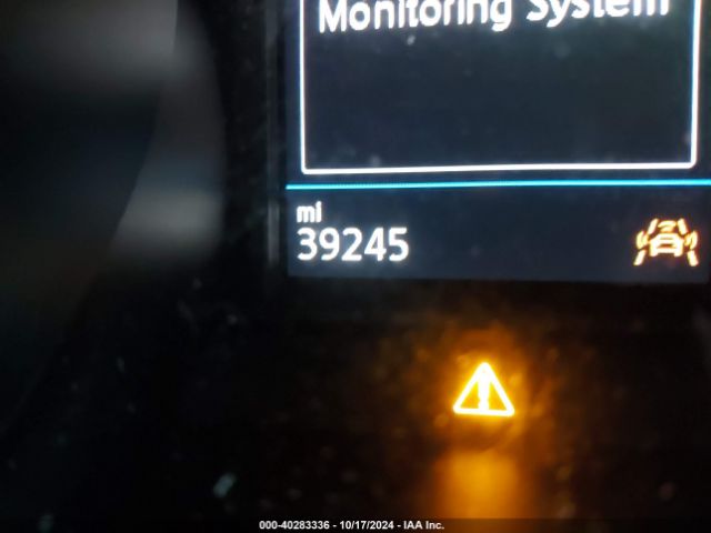 3VV2B7AX7JM124693 Volkswagen Tiguan 2.0t Se/2.0t Sel