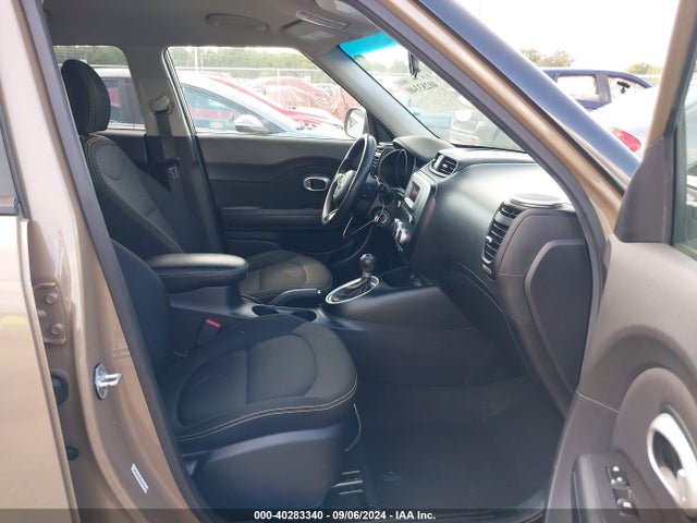 KIA SOUL + 2015 KNDJP3A57F7175194 Image 5