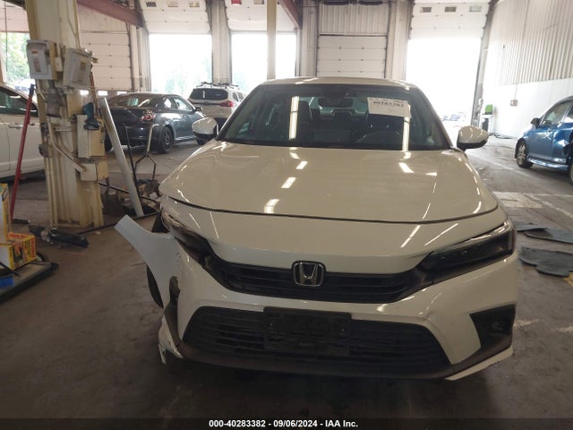 Honda Civic Touring 2022 2HGFE1F98NH314720 Image 12