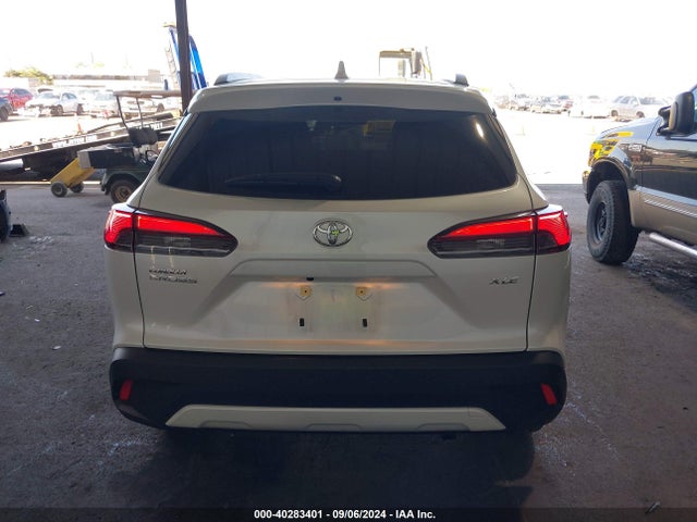 Toyota Corolla Cross Xle 2023 7MUDAAAG4PV072560 Image 16