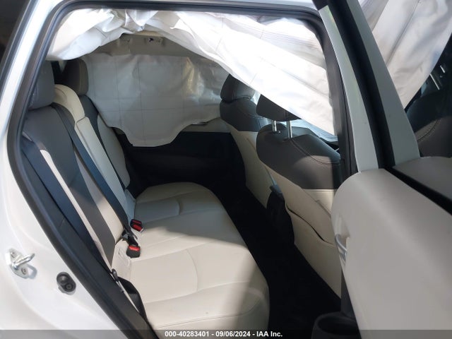 Toyota Corolla Cross Xle 2023 7MUDAAAG4PV072560 Image 8