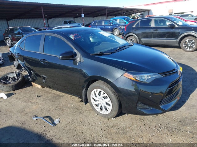 2018 2T1BURHE9JC111302 main image