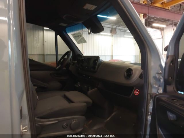 W2W4EBVY7LT039112 Freightliner Sprinter 2500 Standard Roof V6