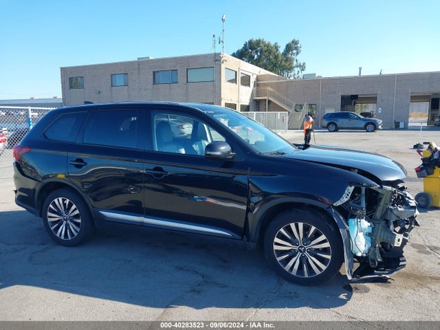 JA4AD3A37LZ006293 Mitsubishi Outlander Se 2.4