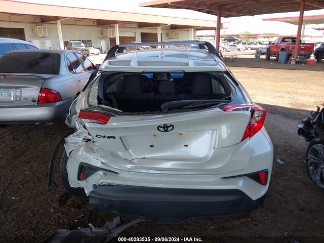 Toyota C-HR XLE 2020 JTNKHMBX2L1086912 Image 6