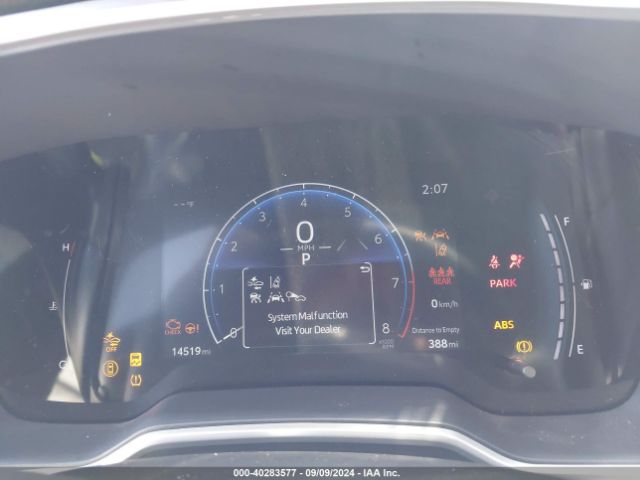 JTNC4MBE9P3207086 Toyota Corolla Xse