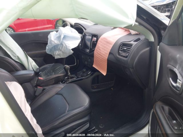 3C4NJDCB1KT683775 Jeep Compass Limited 4x4