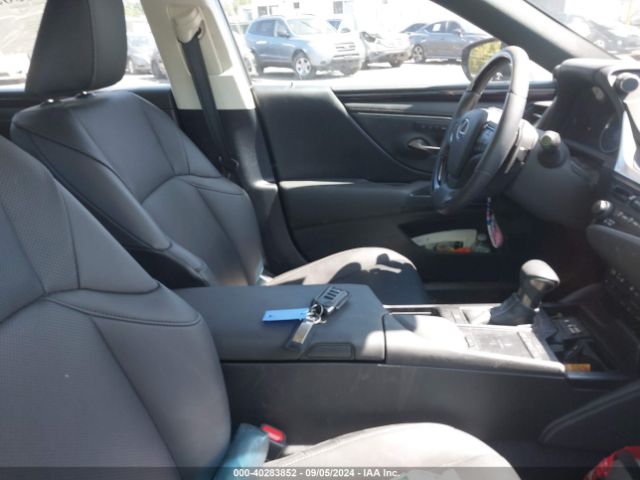 58ADZ1B15LU074289 Lexus ES 350