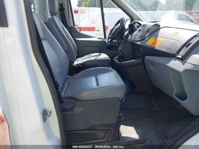 1FDYR5ZM4JKA92677 Ford Transit-250 Cab