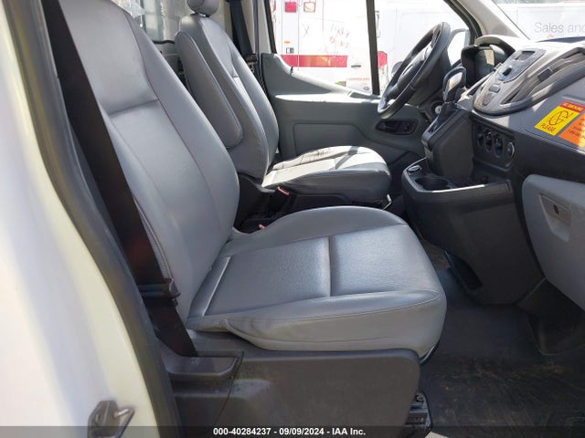 1FDYR5ZM4JKA92677 Ford Transit-250 Cab