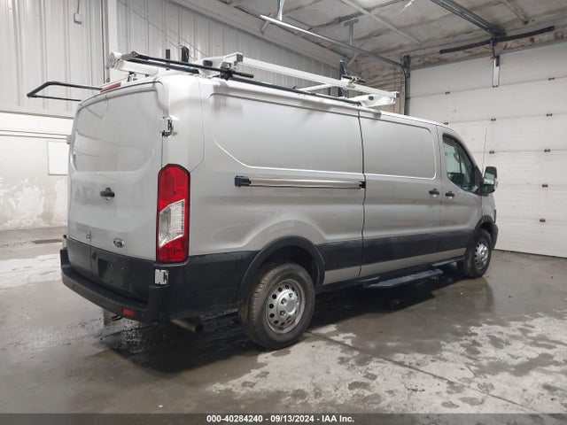 Ford Transit-150 2023 1FTYE2Y88PKA16505 Image 4