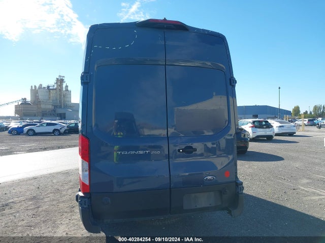 Ford Transit-250 2019 1FTYR3XM6KKB12649 Image 16