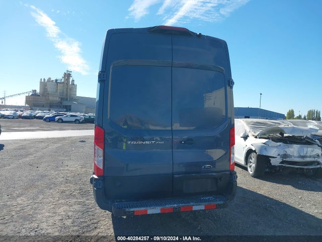 Ford Transit-250 2019 1FTYR3XM1KKB13286 Image 16