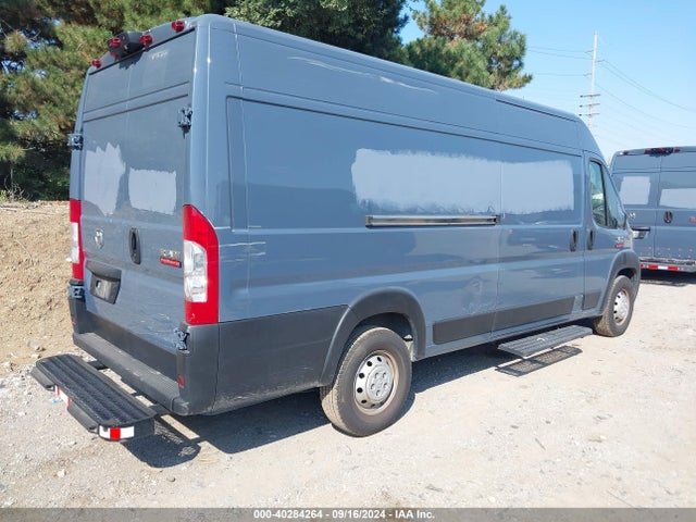 3C6URVJG4KE556216 RAM Promaster 3500 Cargo Van High Roof 159 Wb Ext