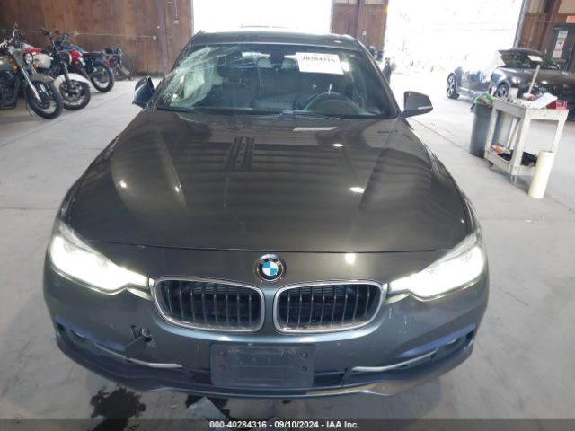 WBA8D9G52JNU69735 BMW 330i Xdrive