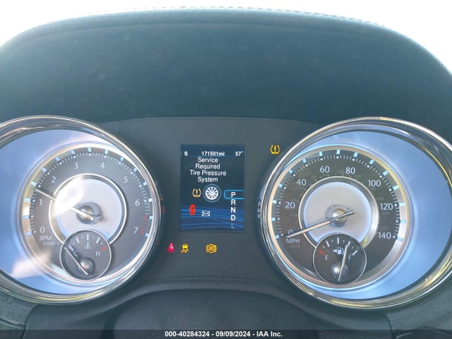 2C3CCAEG0EH232704 Chrysler 300C