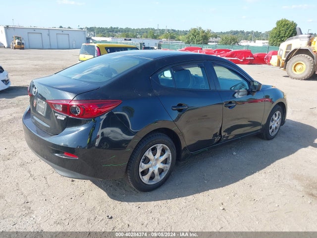 3MZBM1U75FM212664 Mazda Mazda3 I Sport