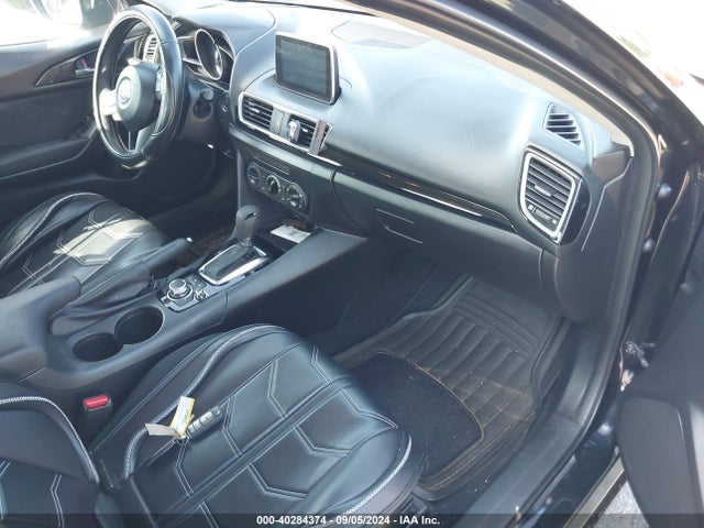 3MZBM1U75FM212664 Mazda Mazda3 I Sport