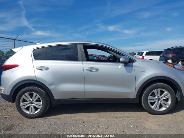KNDPMCAC2J7448259 KIA Sportage Lx
