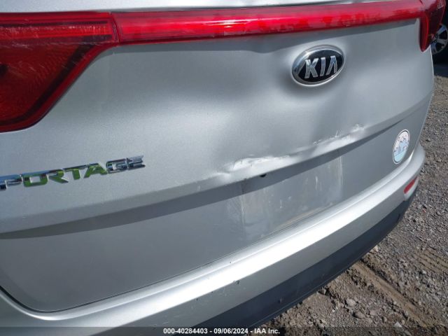 KNDPMCAC2J7448259 KIA Sportage Lx
