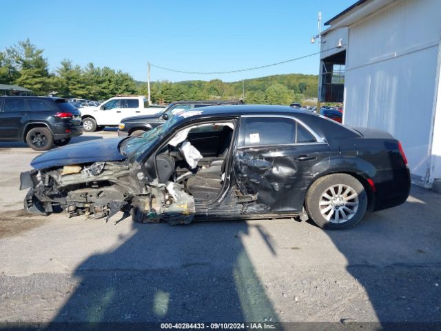 2C3CCAAGXFH779843 Chrysler 300 Limited