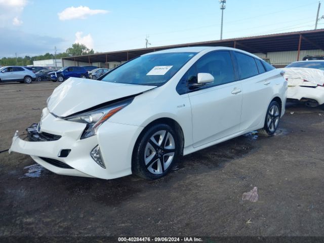 JTDKARFU0G3520633 Toyota Prius Four Touring