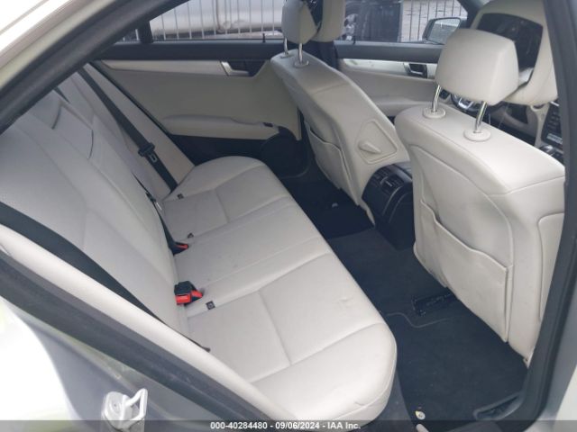 WDDGF4HB3EA957661 Mercedes-Benz C 250 Luxury/sport