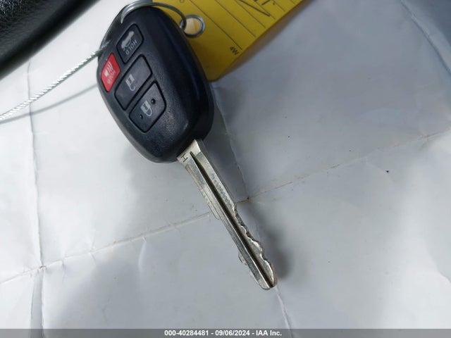 Toyota COROLLA LE 2016 2T1BURHE5GC590729 Image 11