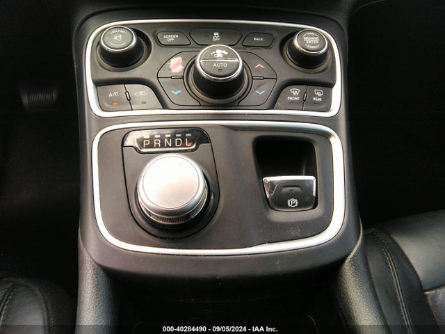 1C3CCCAB5GN178445 Chrysler 200