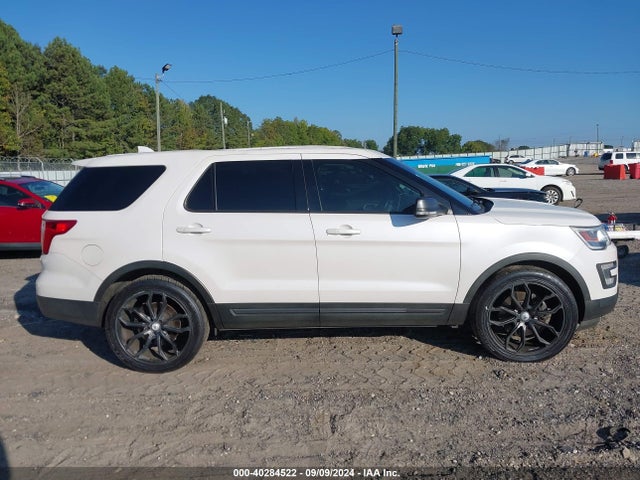 Ford EXPLORER XLT 2017 1FM5K7D84HGD49279 Image 13