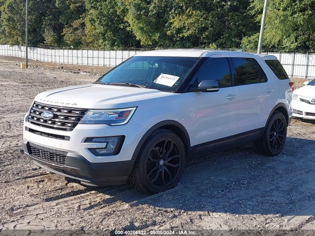 Ford EXPLORER XLT 2017 1FM5K7D84HGD49279 Image 2
