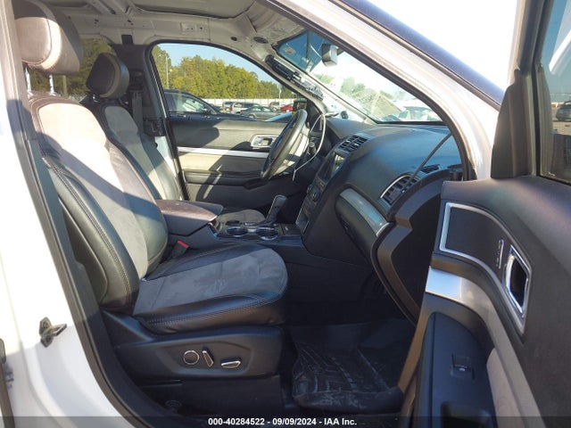 Ford EXPLORER XLT 2017 1FM5K7D84HGD49279 Image 5