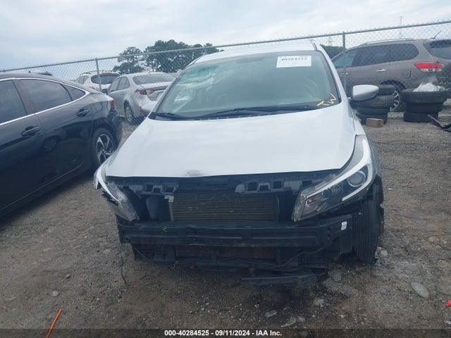 KIA FORTE LX 2018 3KPFL4A77JE165038 Image 12