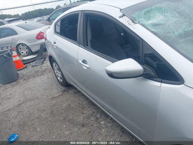 KIA FORTE LX 2018 3KPFL4A77JE165038 Image 13
