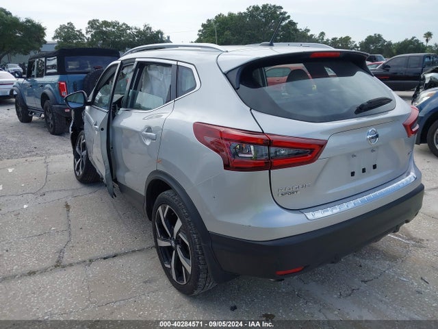 JN1BJ1CV4NW352301 Nissan Rogue Sport Sl Fwd Xtronic Cvt