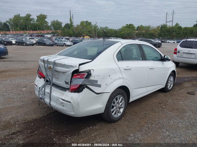 1G1JD5SG6H4160039 Chevrolet Sonic Lt Auto