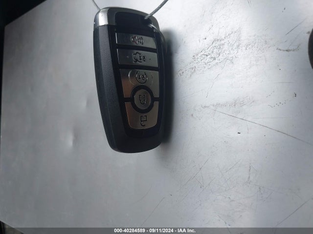 Ford Fusion Titanium 2019 3FA6P0D91KR119893 Image 11