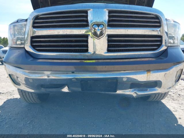 2019 RAM 1500 CLASSIC 1C6RR7LT0KS557808 Photo 5